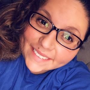 Meet your Posher, Hallie